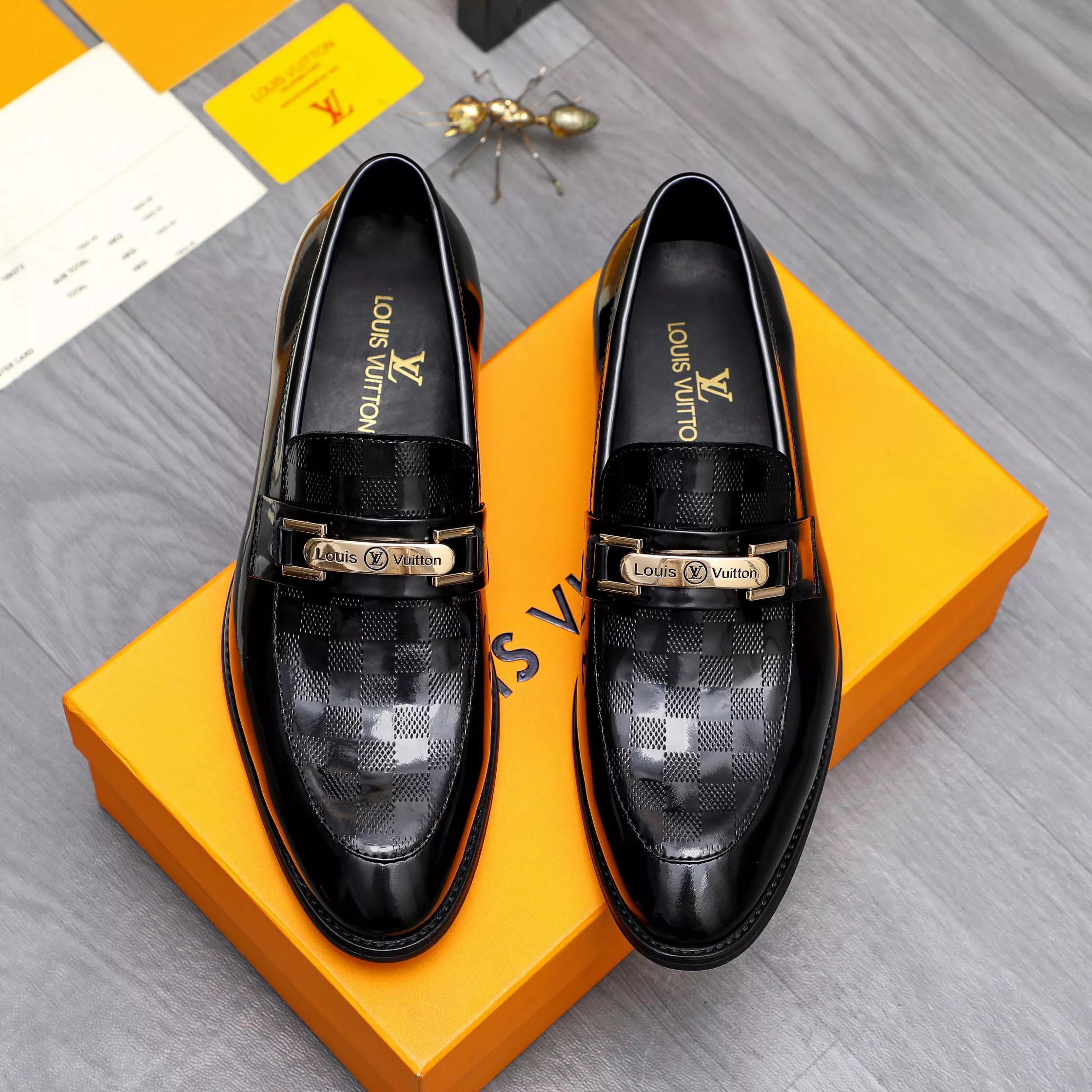 louis vuitton lv oxfords chaussures pour homme s_12a1a521